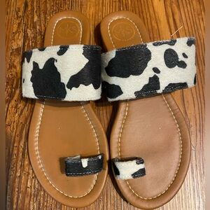 Cow Print Sandals with Toe Loop